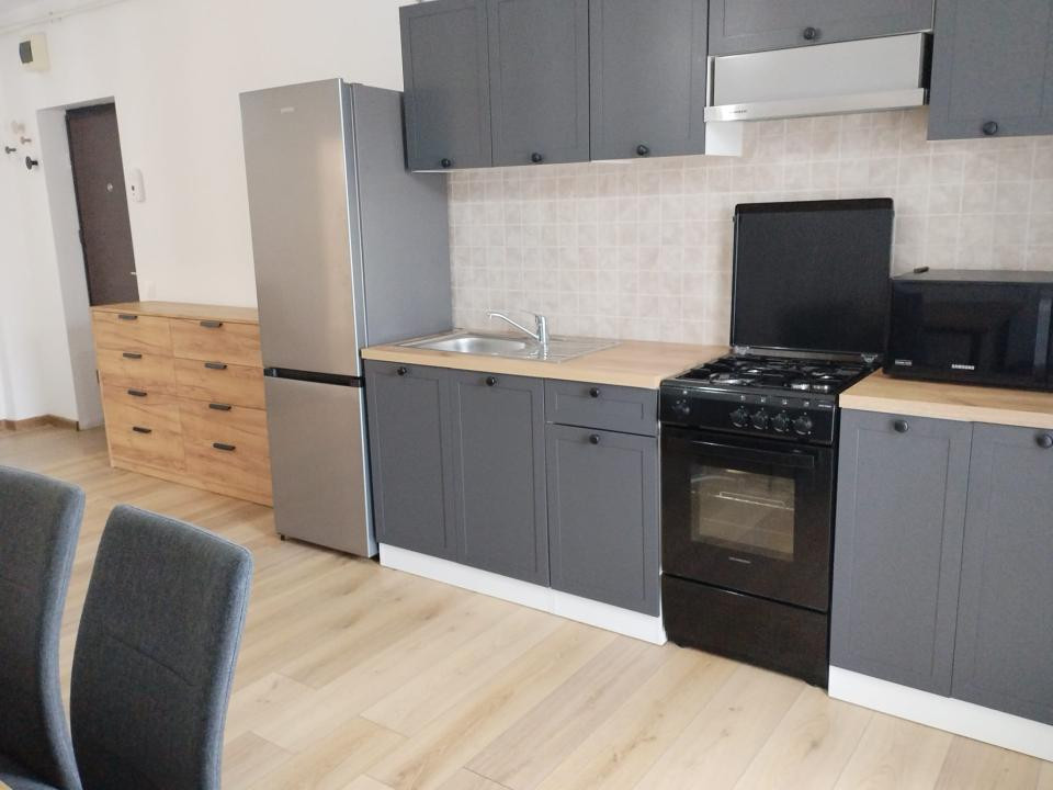 Apartament doua camere | Floresti | Strada Florilor | Semidecomandat | 48mp