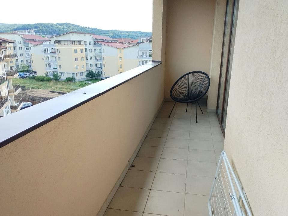 Apartament doua camere | Floresti | Strada Florilor | Semidecomandat | 48mp
