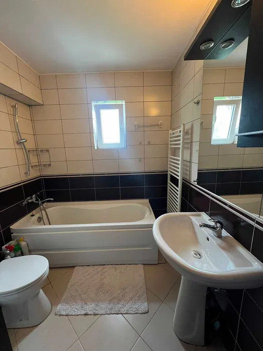 Apartament decomandat cu 3 camere | Strada Edgar Quinet | Cluj-Napoca