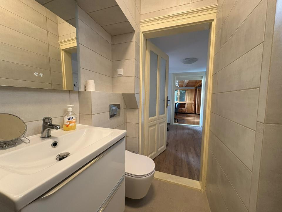 Apartament ULTRACENTRAL 3 camere | 2 dormitoare | 2 bai | balcon + curte comuna