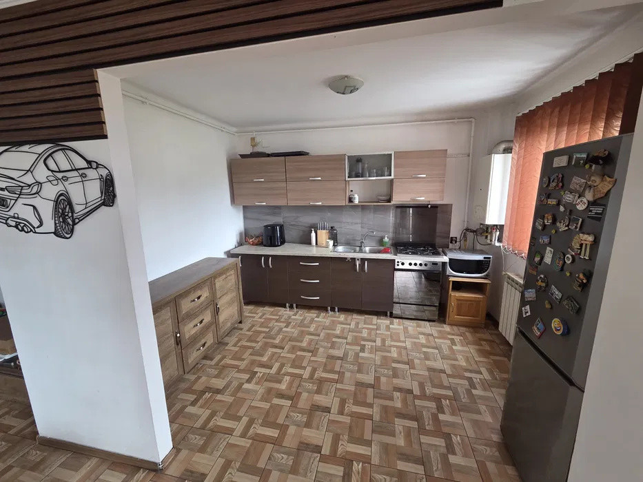 Apartament 1 camera l la cheie l Su 34 mp l Parcare l Strada Florilor