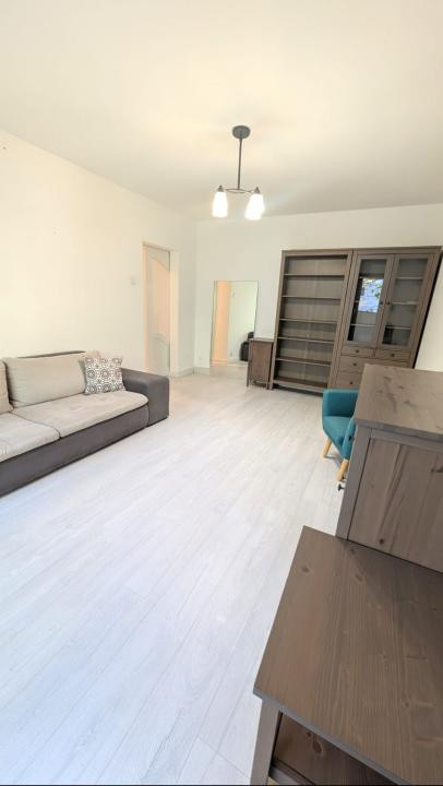 Apartament spatios l 3 camere l parcare l boxa l Bucuresti 