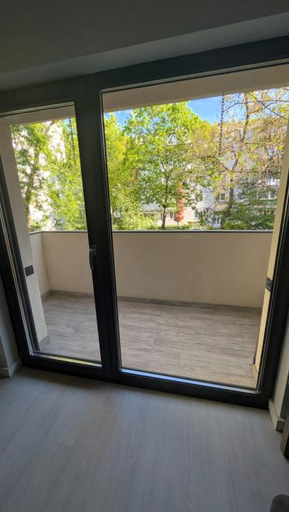 Apartament spatios l 3 camere l parcare l boxa l Bucuresti 