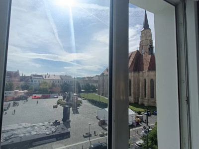 Apartament ULTRACENTRAL | 2 camere | 1 baie | 1 bucatarie | Strada Eroilor