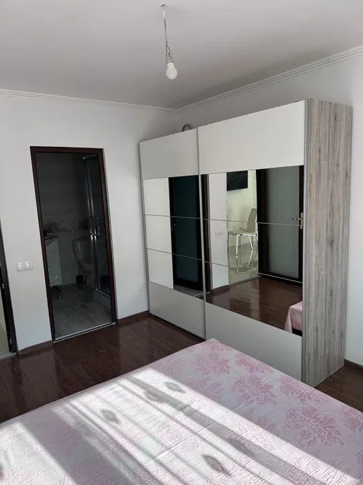 Apartament  modern 3 camere I 2 bai I Zona Eroilor I Floresti