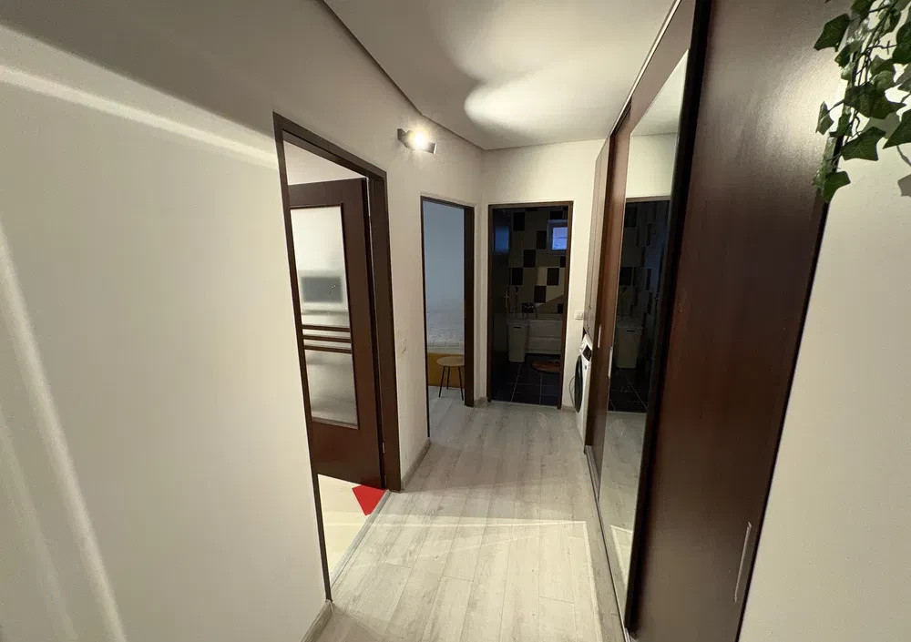 Apartament  cu 2 camere I Zona Eroilor - Floresti