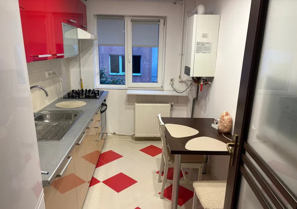 Apartament  cu 2 camere I Zona Eroilor - Floresti