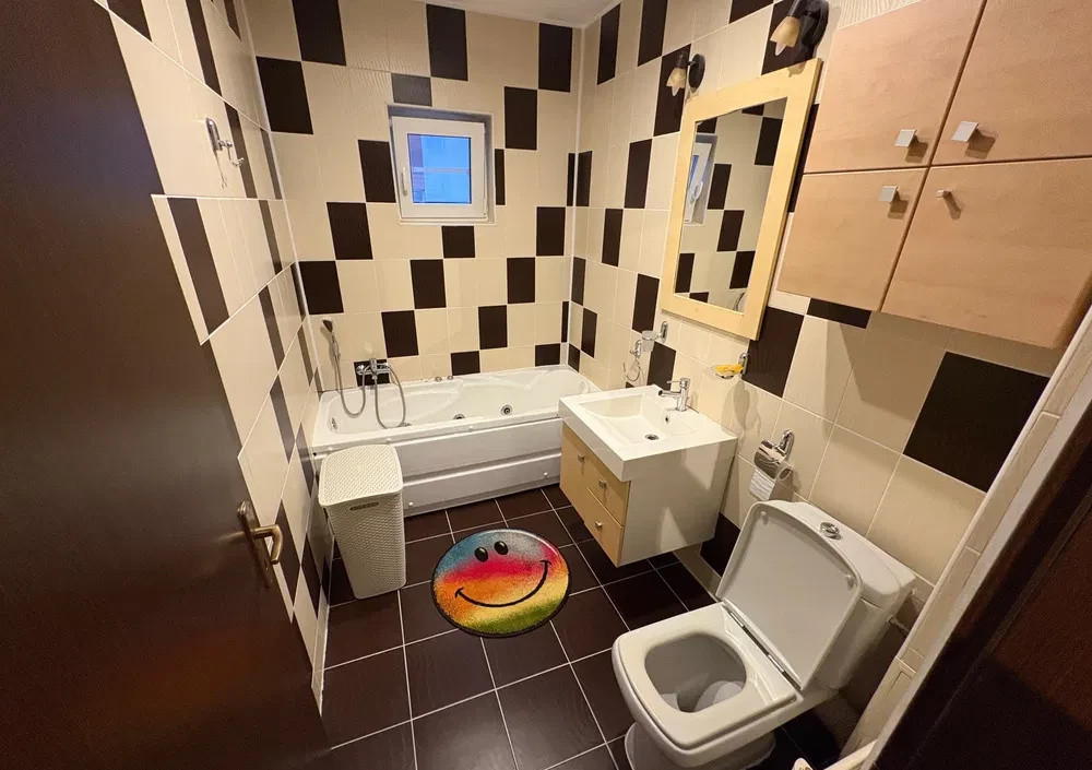 Apartament  cu 2 camere I Zona Eroilor - Floresti