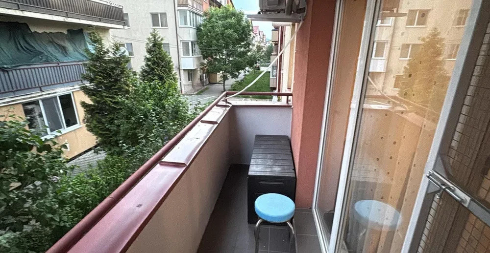 Apartament  cu 2 camere I Zona Eroilor - Floresti