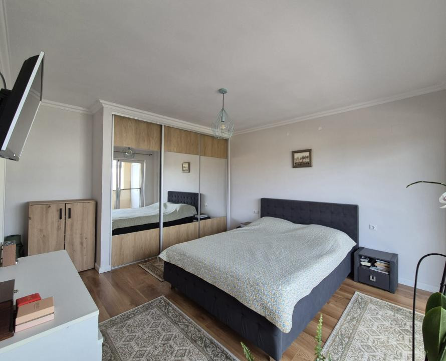 Apartament 3 camere l la cheie l Su 56 mp l Parcare l Florilor