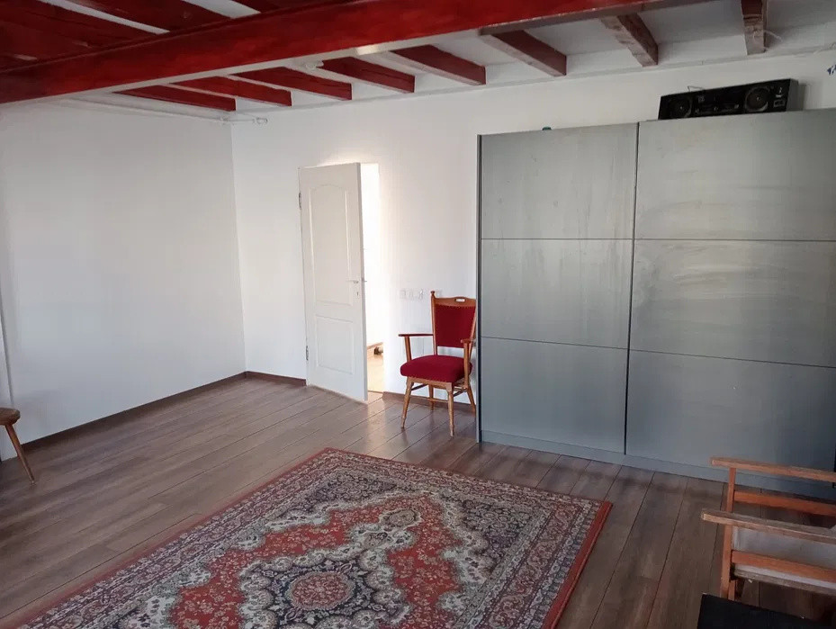 Apartament 2 camere | 1 dormitor | 1 living cu bucatarie | 1 baie | parcare