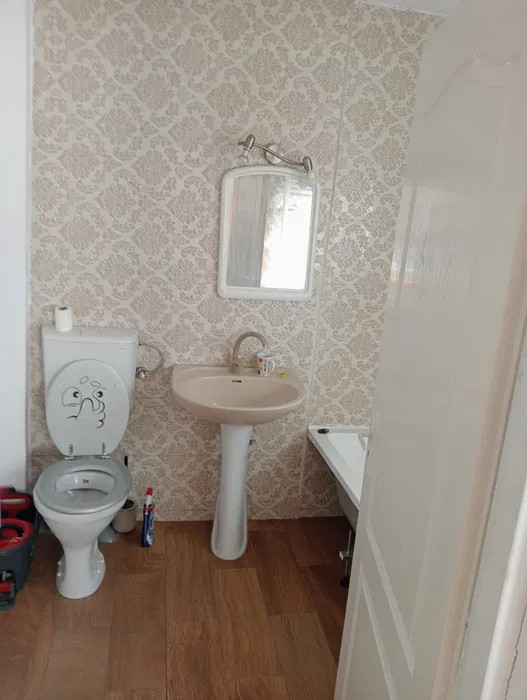 Apartament 2 camere | 1 dormitor | 1 living cu bucatarie | 1 baie | parcare