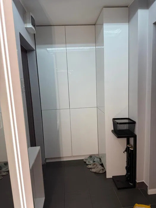 Apartament modern | 2 dormitoare | 1 living | 1 bucatarie | 1 baie | parcare