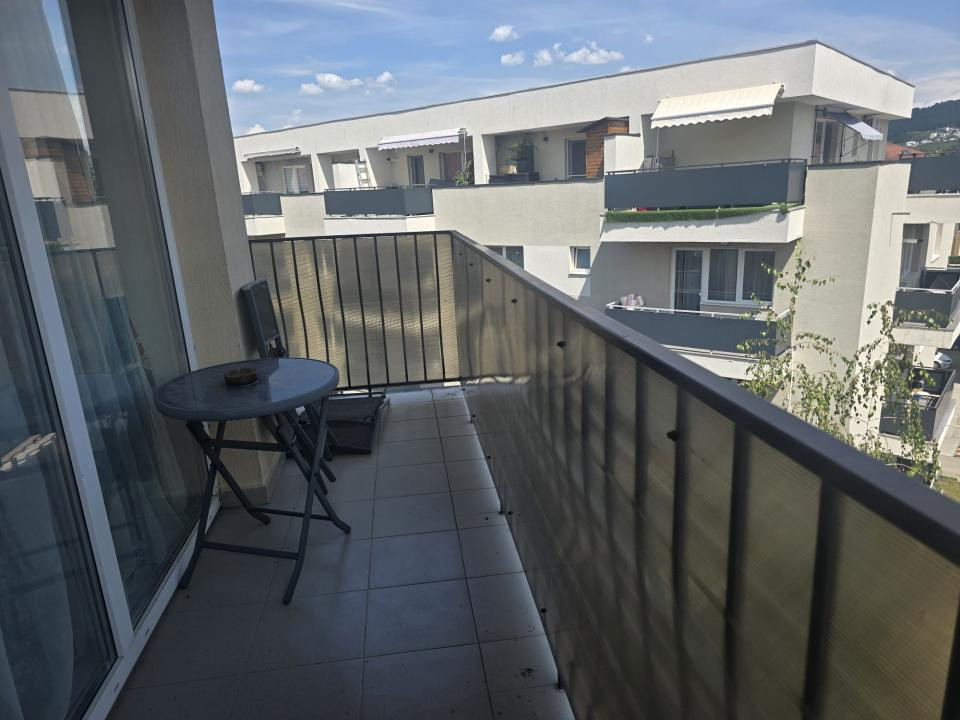 Apartament 3 camere l la cheie l Su 58 mp l Parcare l Strada Florilor