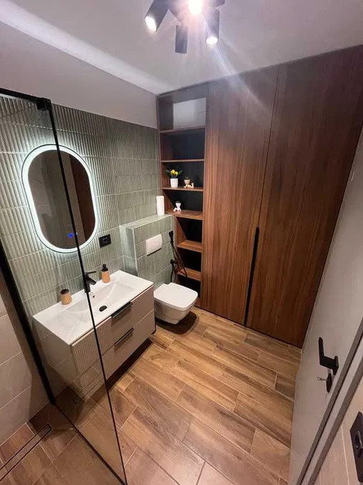 Apartament 2 camere | 1 baie | 1 bucatarie | parcare | balcon |prima inchiriere 