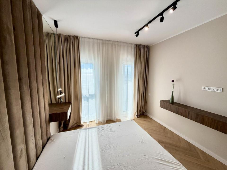 Apartament 2 camere ultrafinisat l la cheie l Su 52 mp l Eroilor Residence