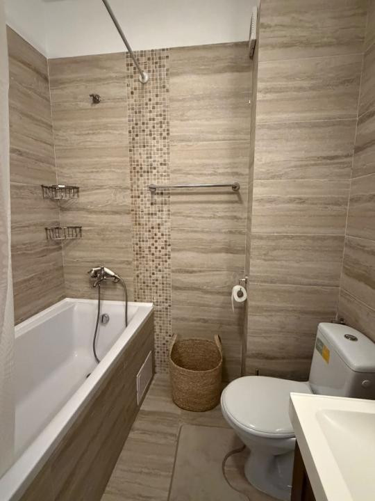 Apartament 2 dormitoare | 1 baie | 1 bucatarie | balcon | zona Centrala