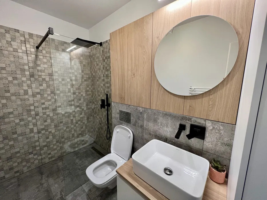 Apartament 2 camere | 1 bucatarie | 1 baie | 1 balcon | loc de parcare subteran