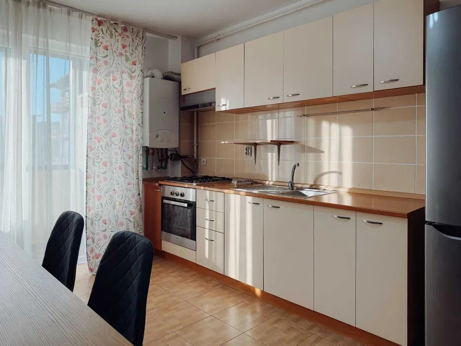 Apartament 2 camere mobilat, utilat l Su 58 mp l Zona Florilor