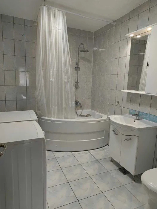 Apartament 2 camere mobilat, utilat l Su 58 mp l Zona Florilor