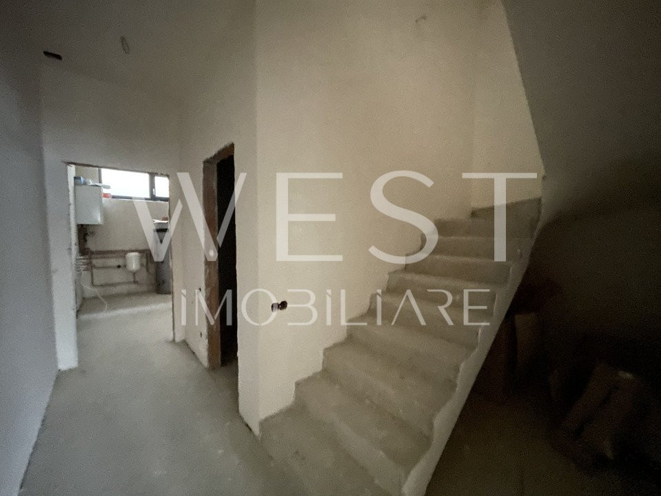 Duplex D+P+E cu 5 cam/193mp! Terase 65mp! PANORAMA SUPERBA! Voronet!