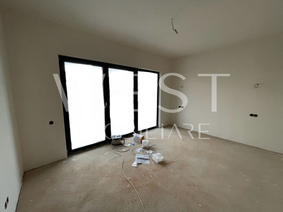 Duplex D+P+E cu 5 cam/193mp! Terase 65mp! PANORAMA SUPERBA! Voronet!