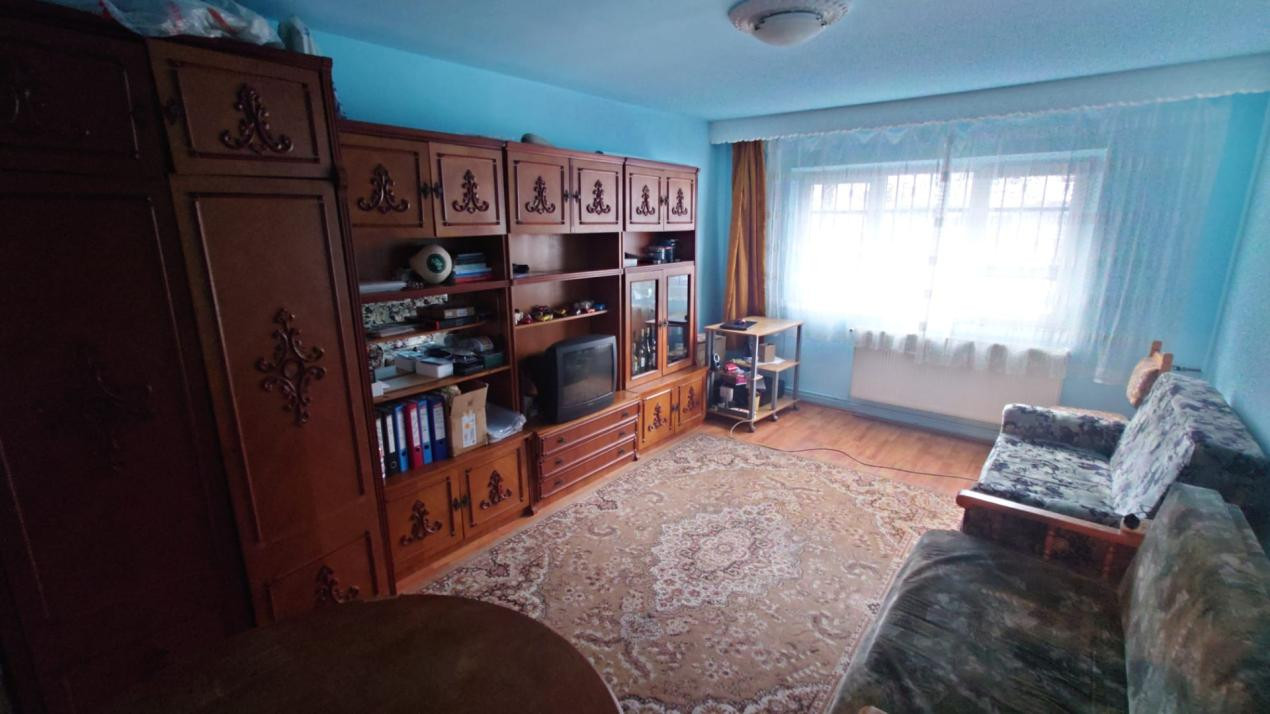 Apartament 2 camere mobilat, utilat l Su 52 mp l Intre Lacuri, Tulcea 