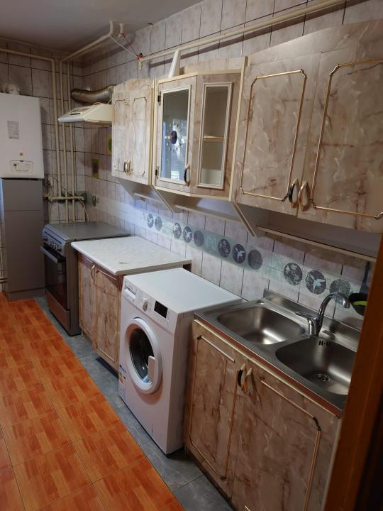 Apartament 2 camere mobilat, utilat l Su 52 mp l Intre Lacuri, Tulcea 