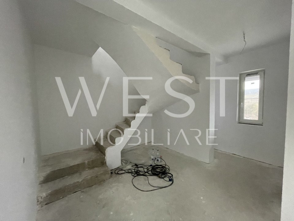 Duplex P+E cu 4 camere/107mp! Semifinisat! Zona Oașului, cartier Iris!