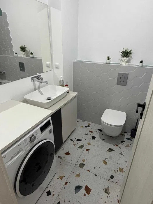 Apartament 3 camere modern Su 73mp l Terasa 36mp l 2 Parcari l Eroilor