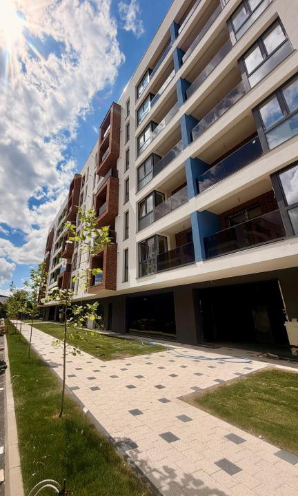 Apartament semifinisat 4 camere I Strada Tineretului I Floresti
