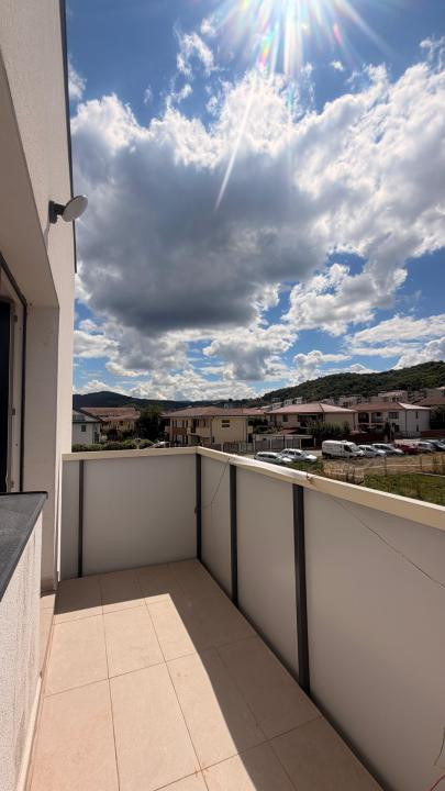 Apartament modern 3 camere I Zona Terra I Floresti