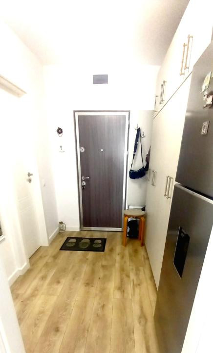 Apartament 1 camera renovat l la cheie l Su 42 mp lZona USAMV Platinia