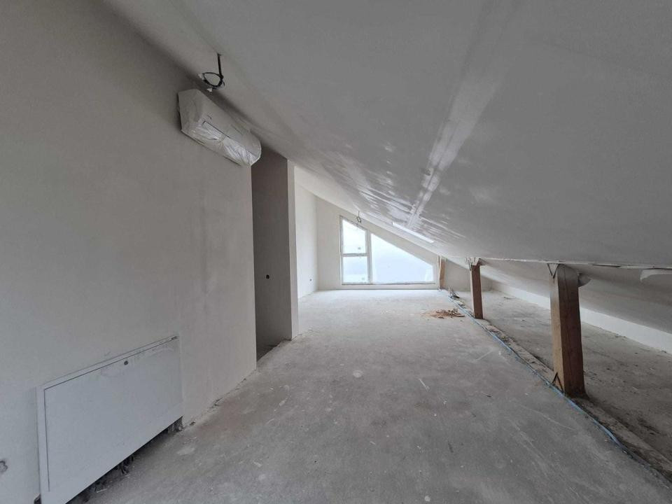 Casa tip Duplex semifinisat lSu 240mp lDambul Rotund                  