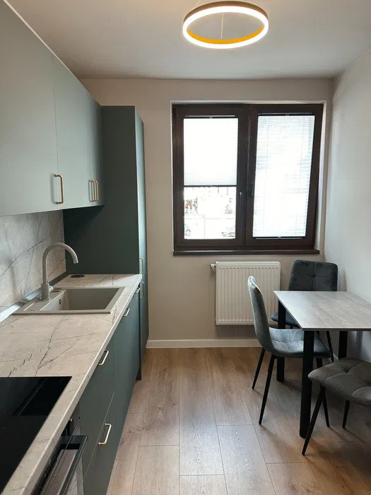 Apartament 2 camere | 1 bucatarie | 1 baie | 1 debara | strada Horea