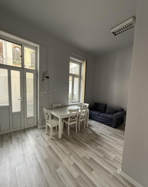 Apartament 2 camere | Ultracentral | Mobilat Nou | 1 bucatarie | 2 bai