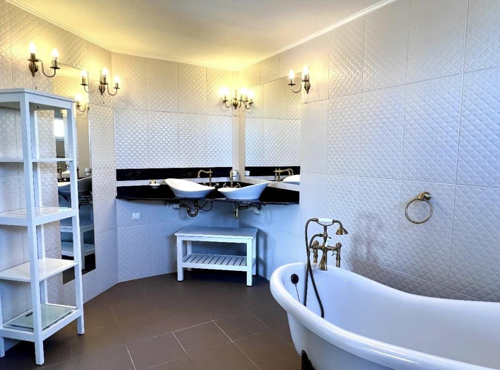 Penthouse Finisat Lux | 3 nivele | 3 dormitoare | mansarda | 2 parcari