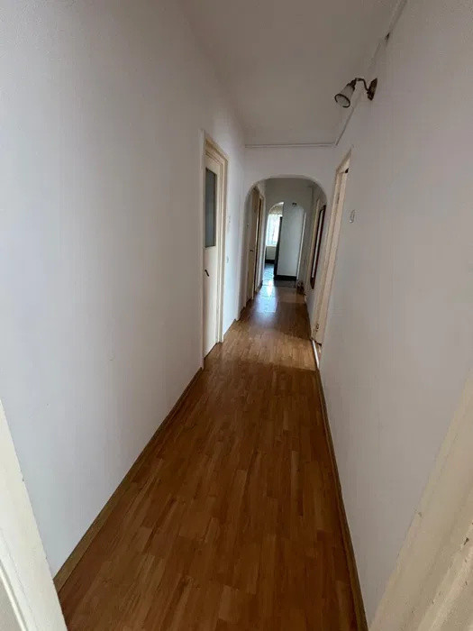 Apartament 4 camere mobilat, utilat lSu 75 mp l 2 Bai l Calea Floresti