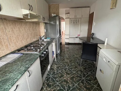 Apartament 4 camere mobilat, utilat lSu 75 mp l 2 Bai l Calea Floresti