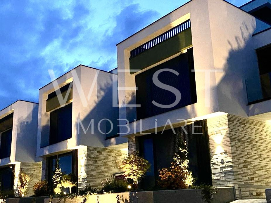 Casa înșiruită P+E cu 4 camere, 120mp! CF! VIEW SUPERB! Str. Voronet!