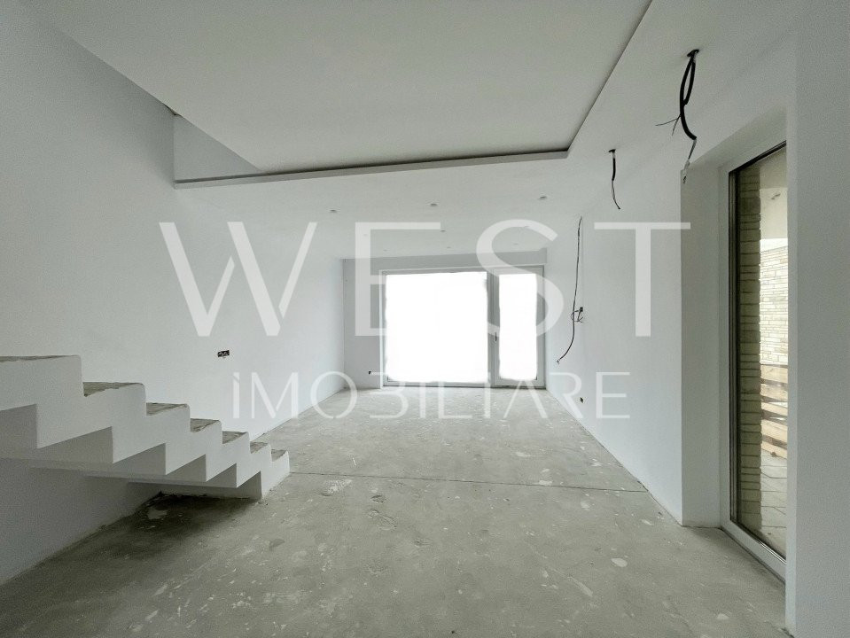 Casa înșiruită P+E cu 4 camere, 120mp! CF! VIEW SUPERB! Str. Voronet!