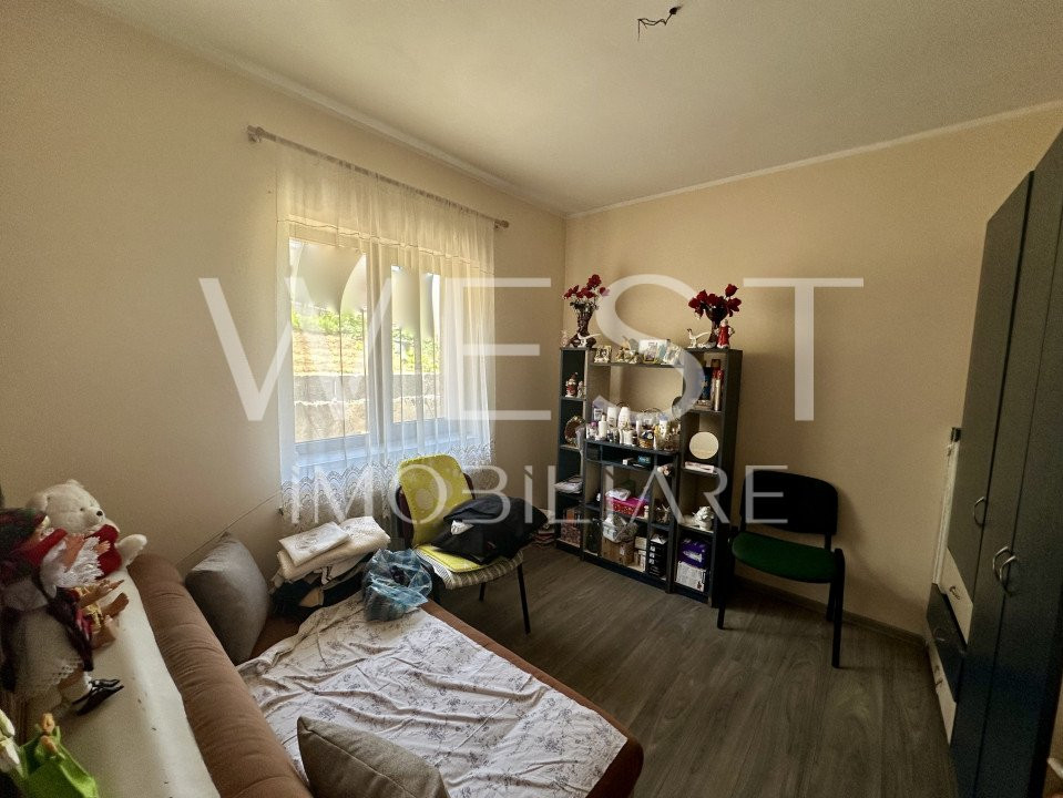Casa individuala 4 cam 130mp , TEREN 500MP , GARAJ , Zona Panemar!