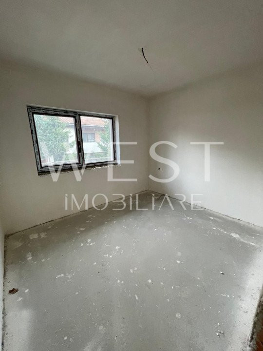 Casa cuplata cu CF D+P+E/161mp! Teren 300mp! TVA INCLUS! Luna de Sus!