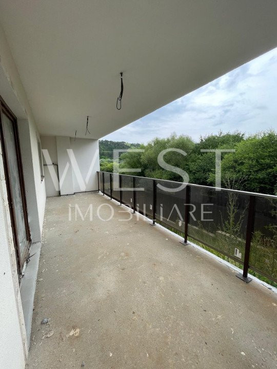 Casa cuplata cu CF D+P+E/161mp! Teren 300mp! TVA INCLUS! Luna de Sus!