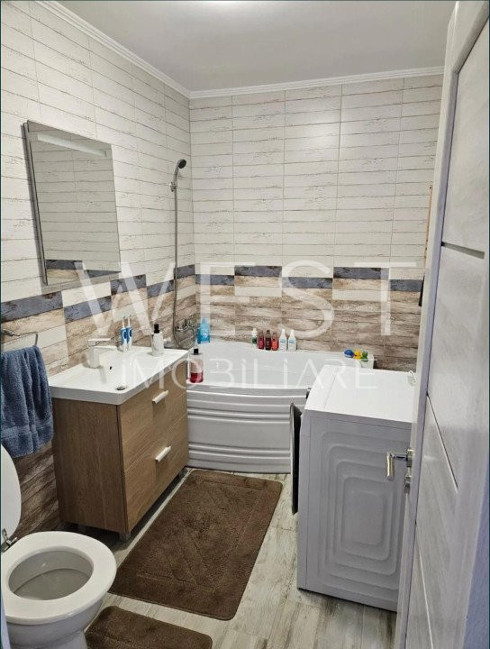 Apartament cu 3 cam/65mp! MODERN! 2 bai! Parcare! Str. Stejarului!