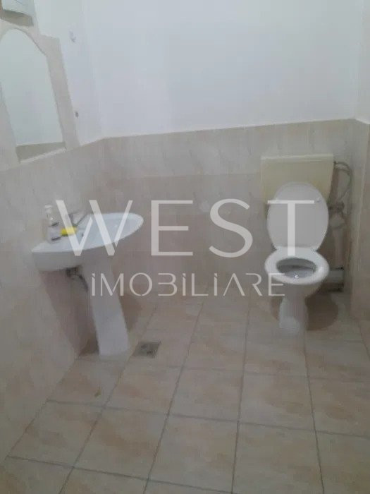 Spațiu Comercial cu Vitrină și două intrări | Zona Cetății