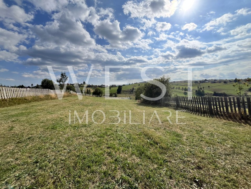 Teren în MĂGURI pretabil pentru cabană | 4300 m2 | Parcelabil