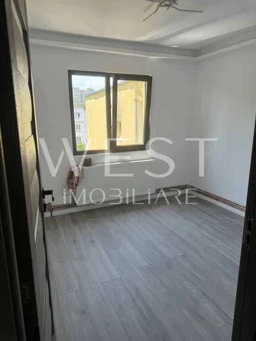 Apartament cu 3 camere, finisat! Balcon! Zona Mehedinți / Mănăștur !