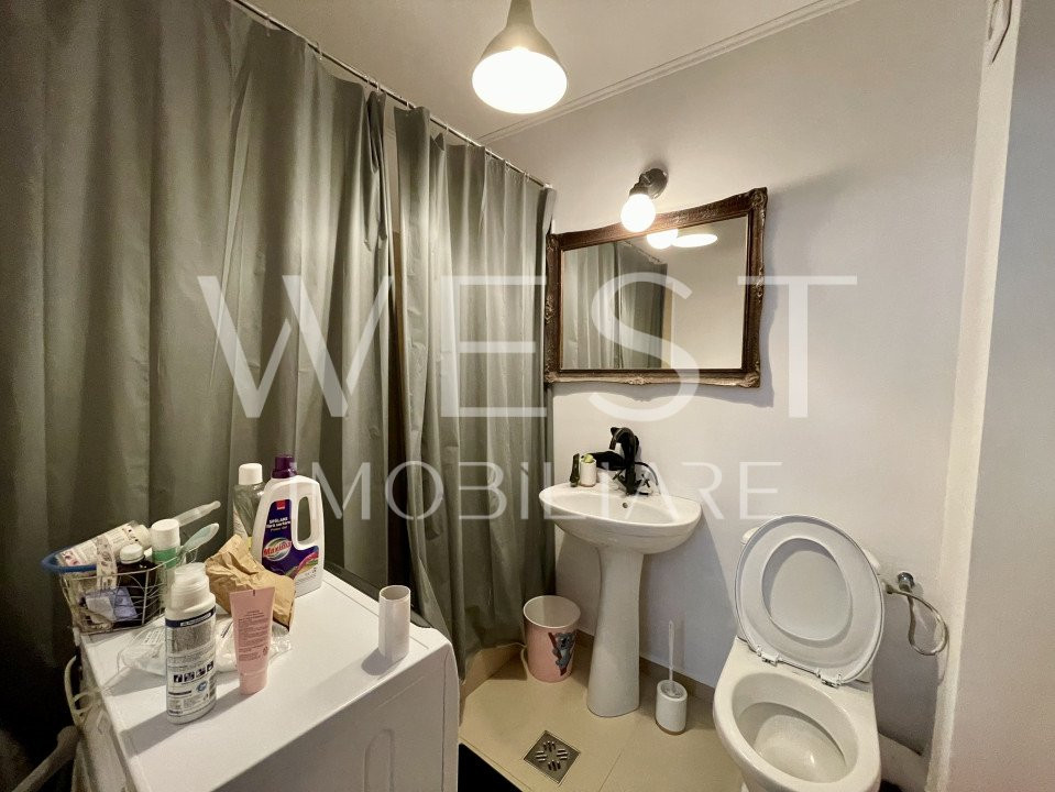 Apartament cu 3 cam/70mp! 2 bai! Scara interioară! Zona Kik/Florilor!