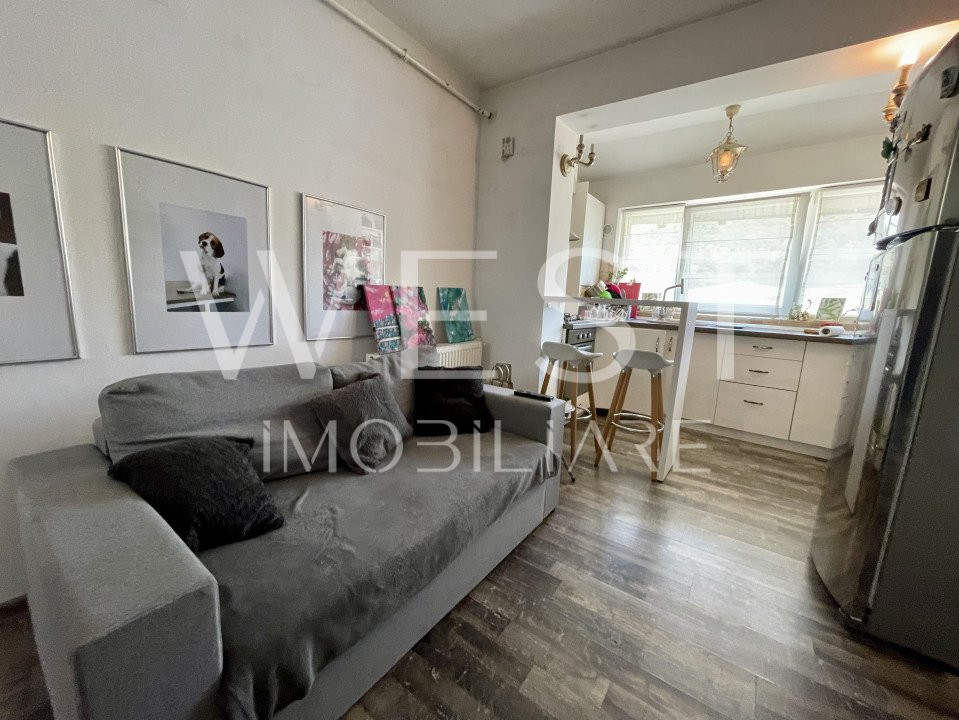 Apartament cu 3 cam/70mp! 2 bai! Scara interioară! Zona Kik/Florilor!